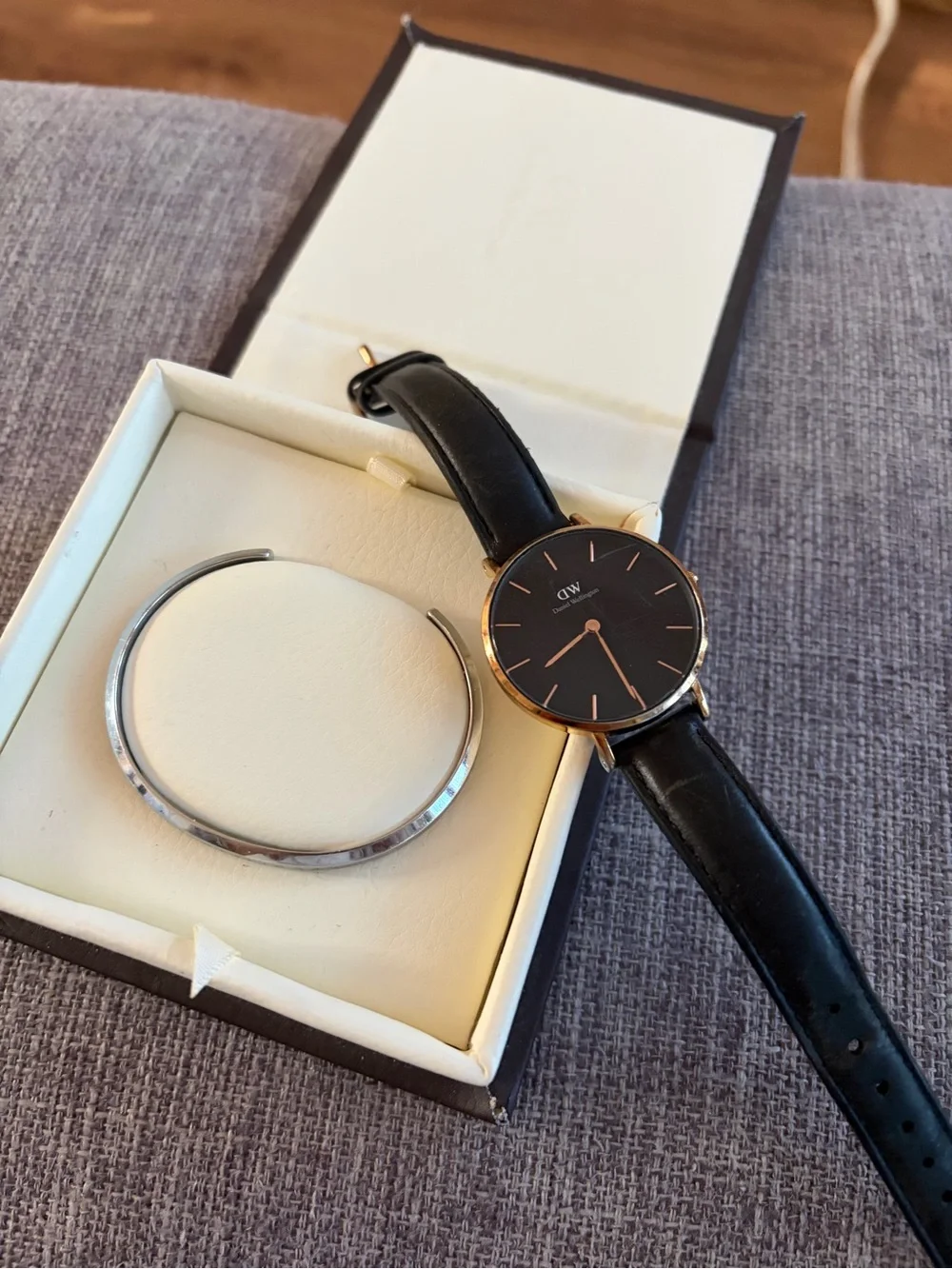 Daniel Wellington Watch + Silver Cuff Bracelet Bundle - Black Rose Gold